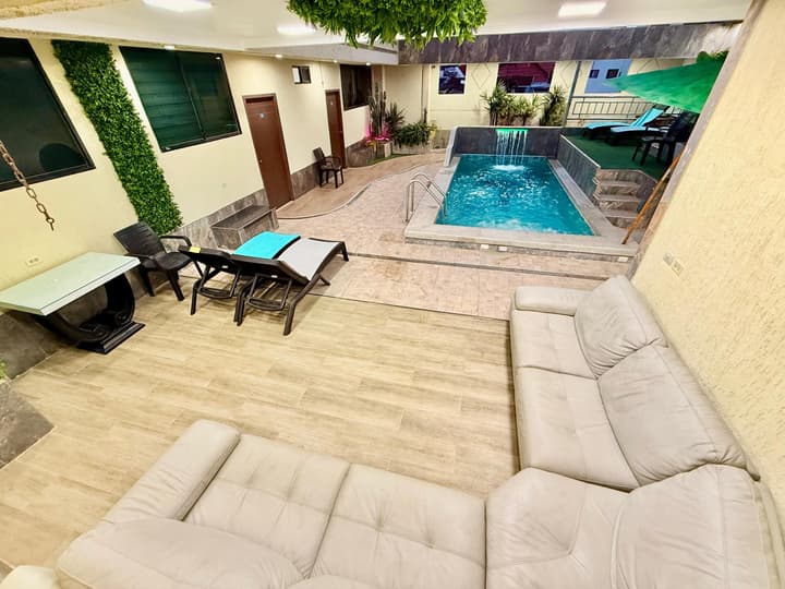 Hotel Los Algarrobos