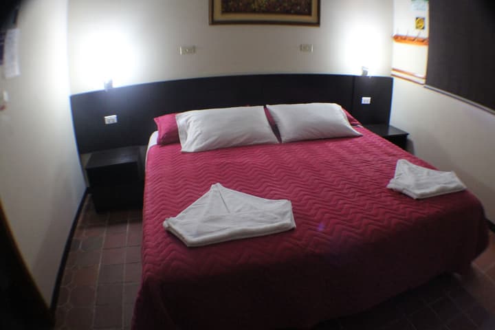 Hotel Los Algarrobos