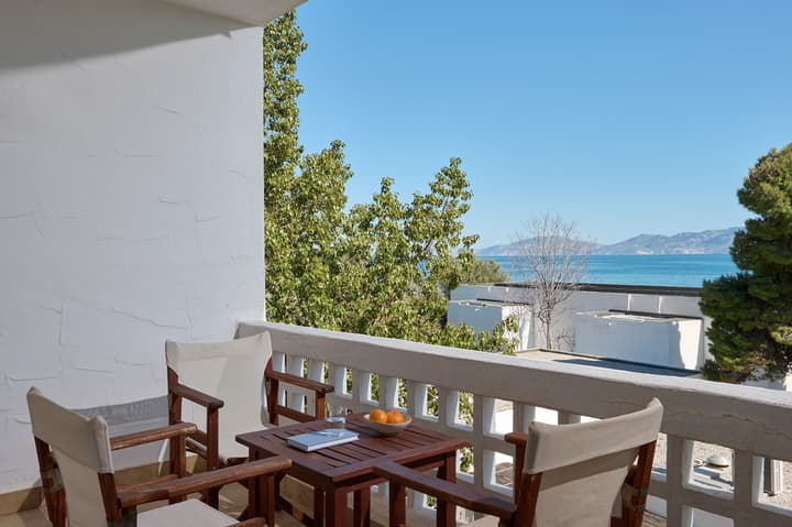 Hydra Beach Resort