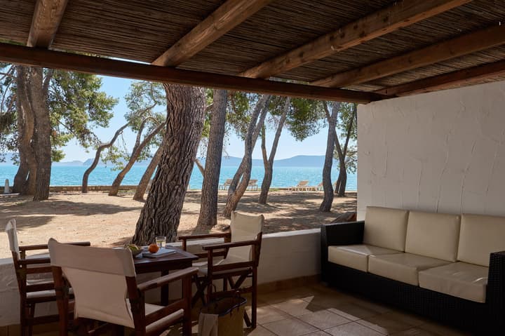Hydra Beach Resort