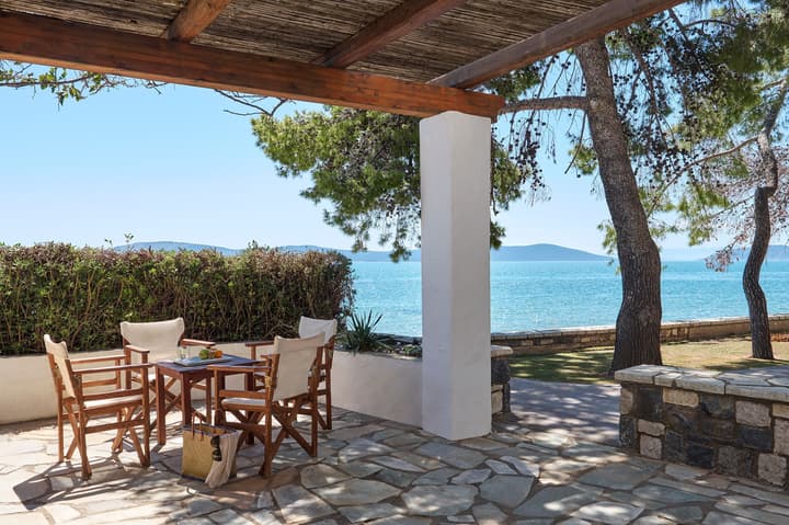 Hydra Beach Resort
