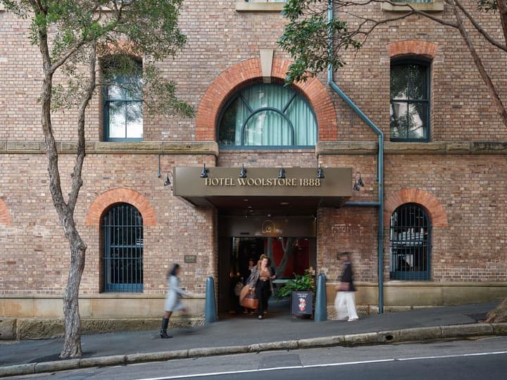 Hotel Woolstore 1888, Sydney - Handwritten Collection