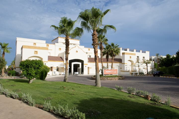 Amphoras Blu Ultra All Inclusive Adults Only
