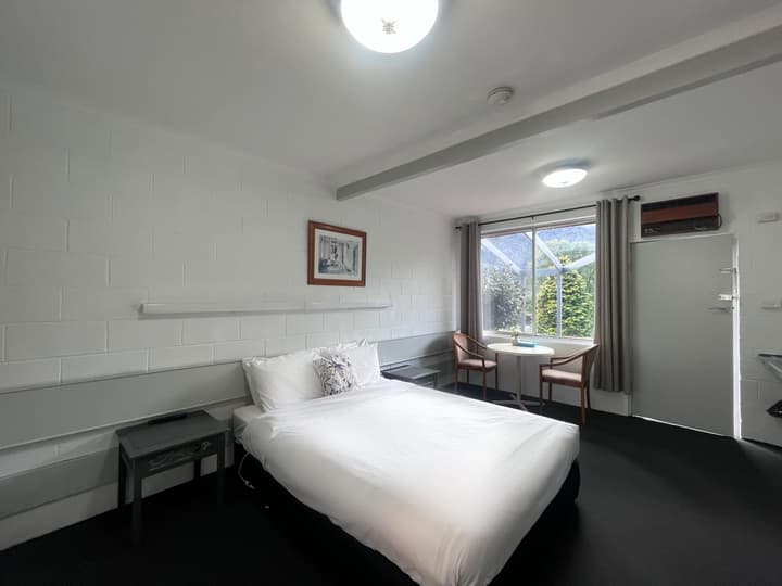 The Grampians Motel & The Views Restaurant
