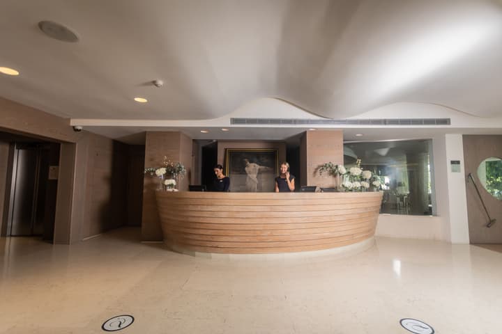 Alasia Hotel