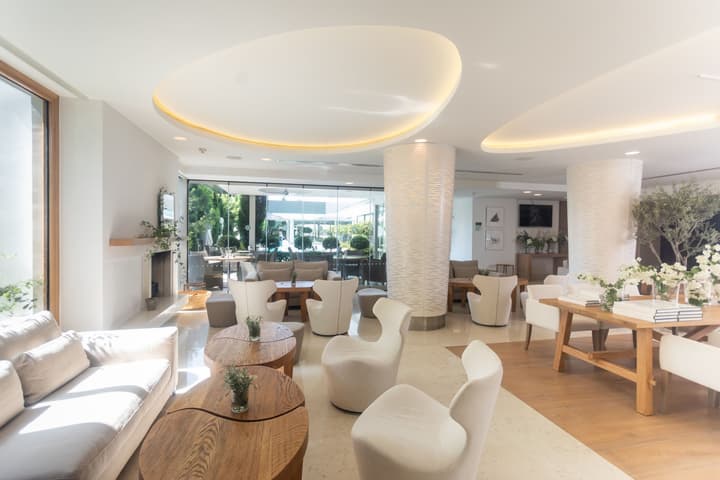 Alasia Hotel