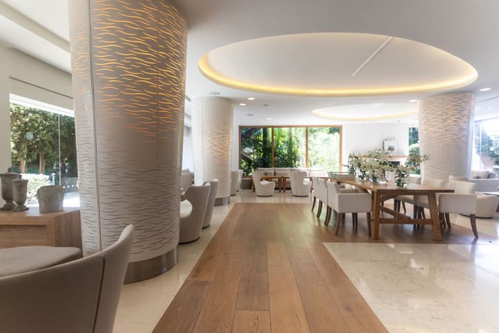 Alasia Hotel
