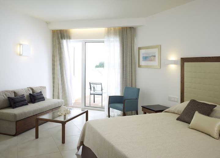 Sunrise Pearl Hotel & Spa