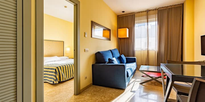 Apartamentos Vértice Sevilla Aljarafe