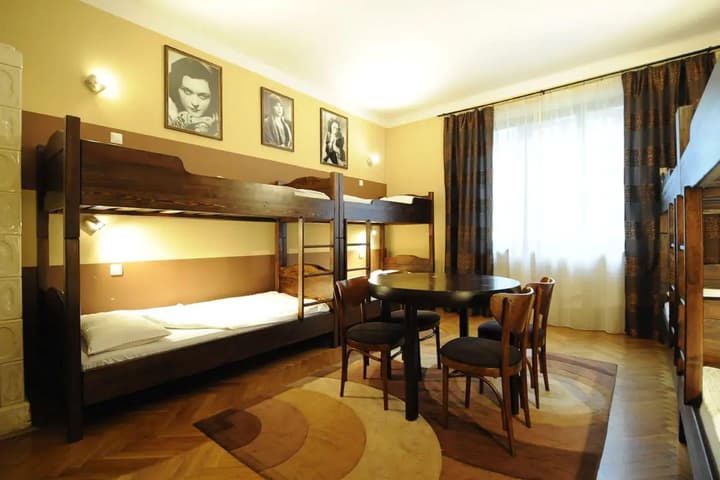 Hostel Deco