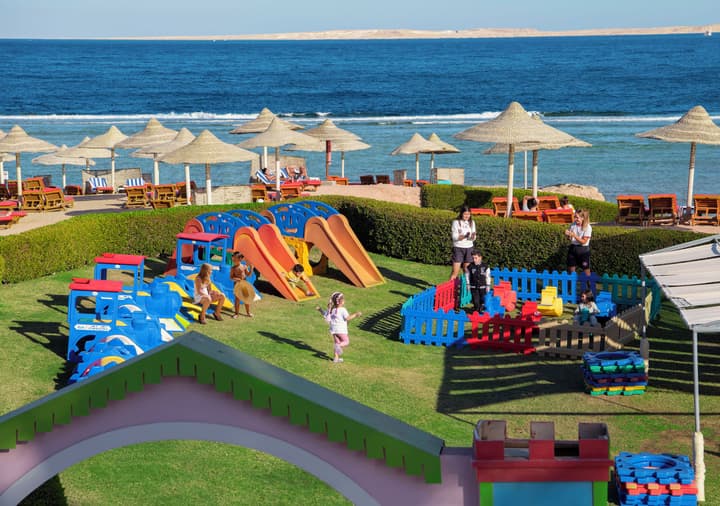 Charmillion Sea Life Resort