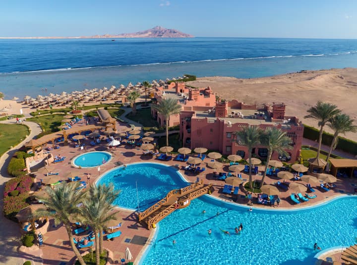 Charmillion Sea Life Resort