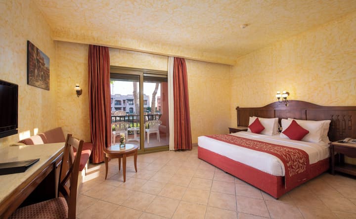Charmillion Sea Life Resort