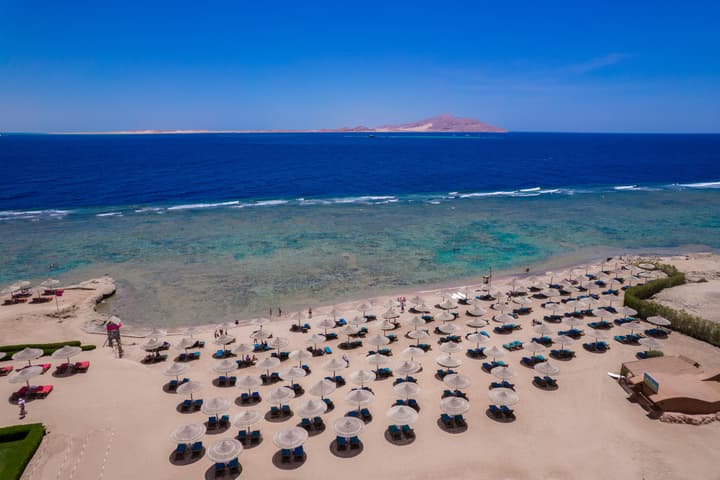 Charmillion Sea Life Resort