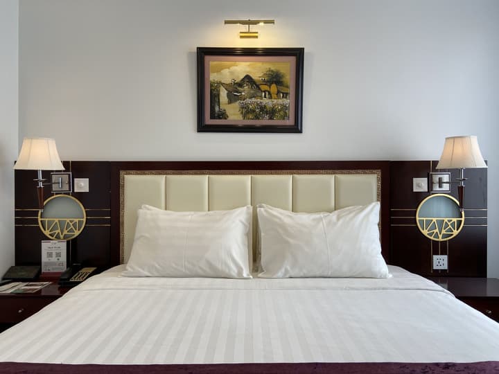 Flower Garden Hotel