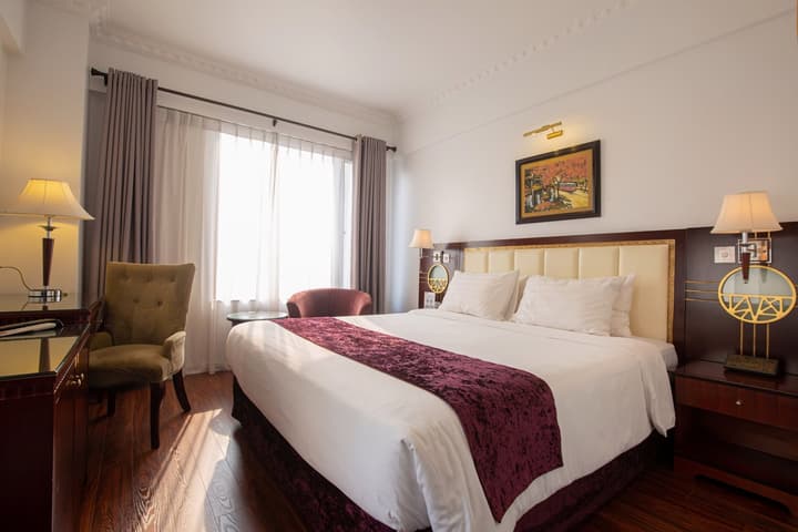 Flower Garden Hotel