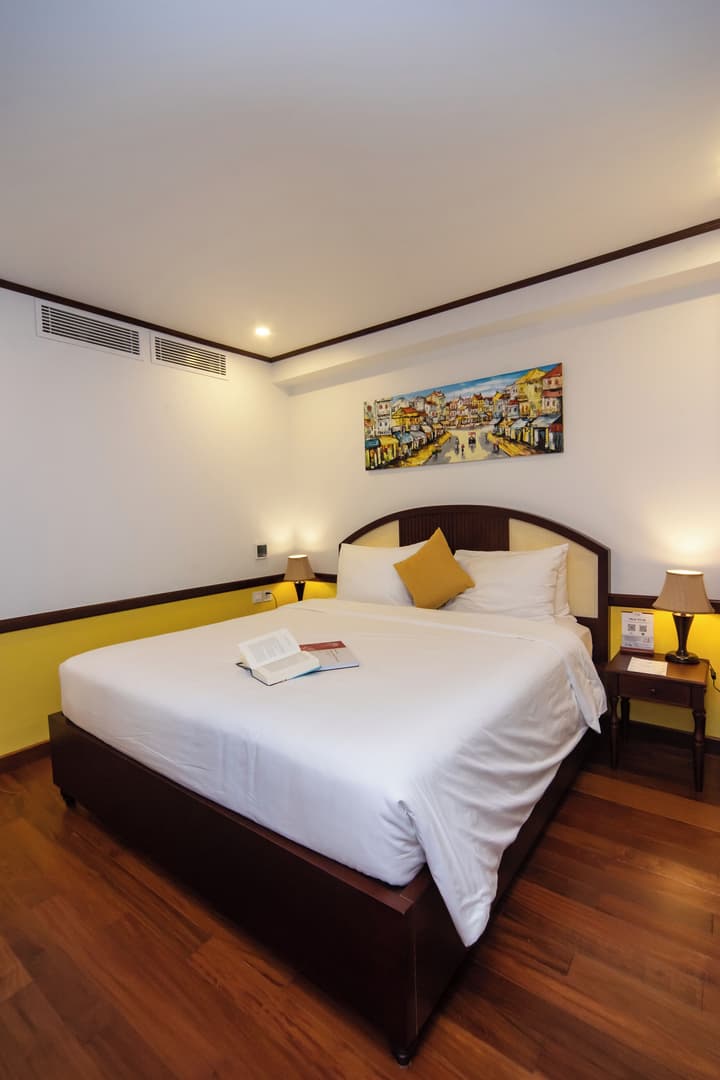 Flower Garden Hotel
