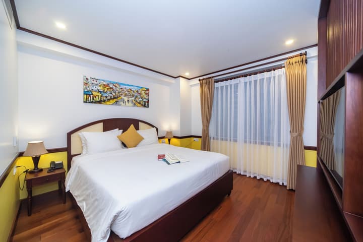 Flower Garden Hotel