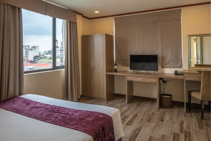 Flower Garden Hotel