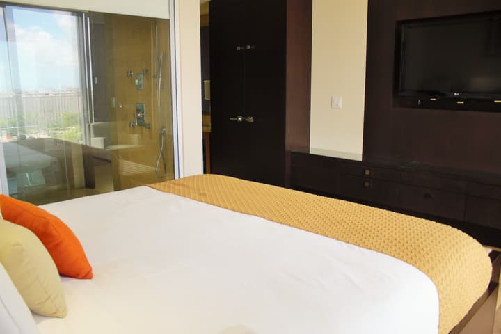EB Hotel Miami