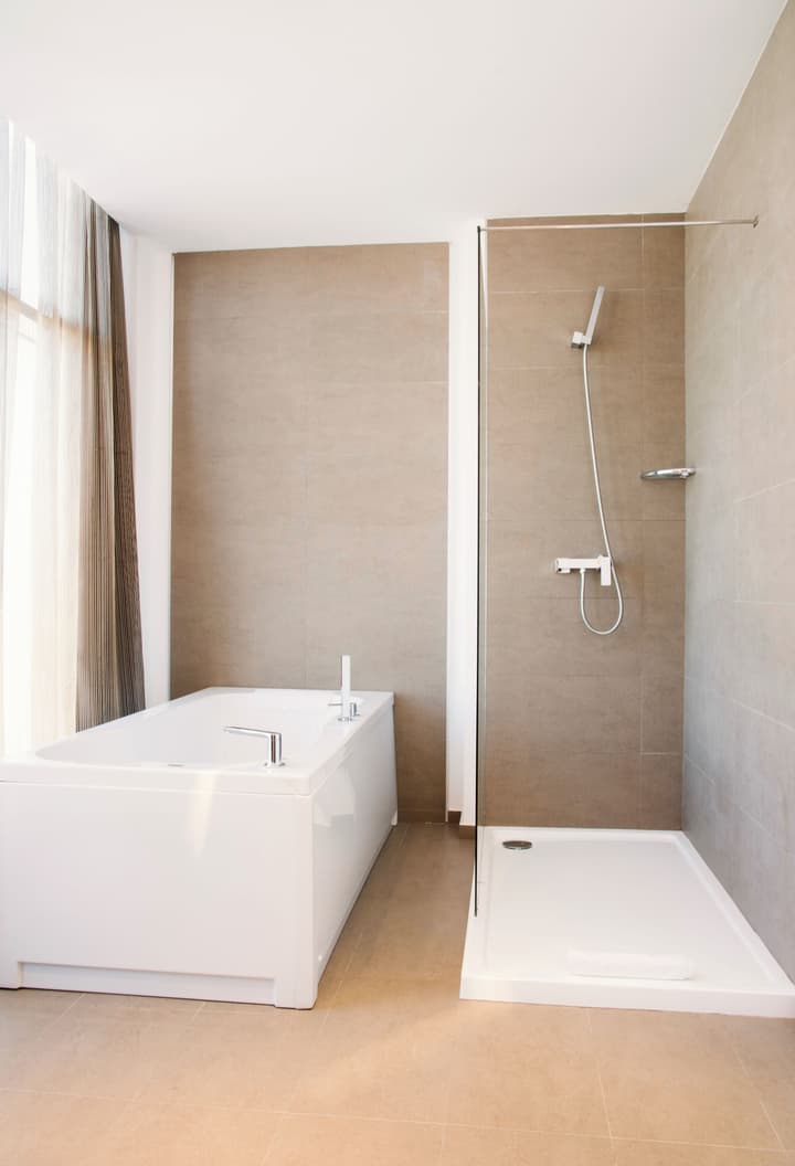 Hotel Sercotel Plana Parc