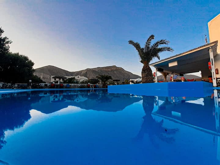 Hotel Perissa