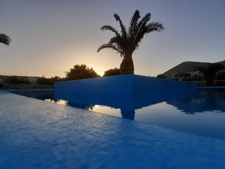 Hotel Perissa