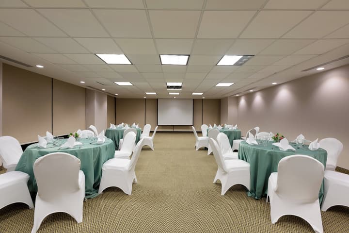 Holiday Inn Panama Distrito Financiero by IHG