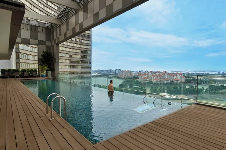 Pan Pacific Serviced Suites Beach Road, Singapore