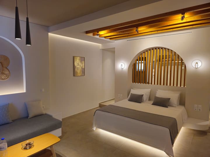 Moonlight Apartments & Suites
