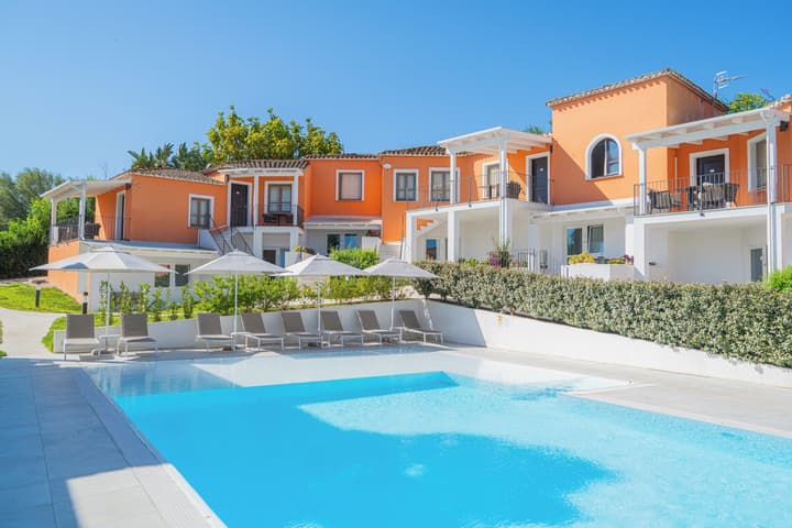 Felix Hotels - Galanias Hotel & Retreat
