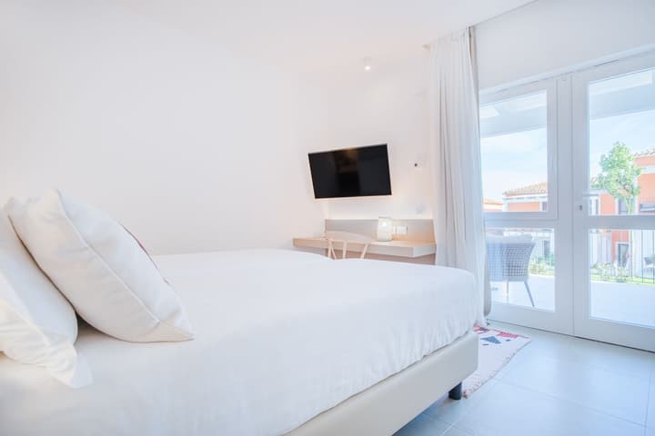 Felix Hotels - Galanias Hotel & Retreat