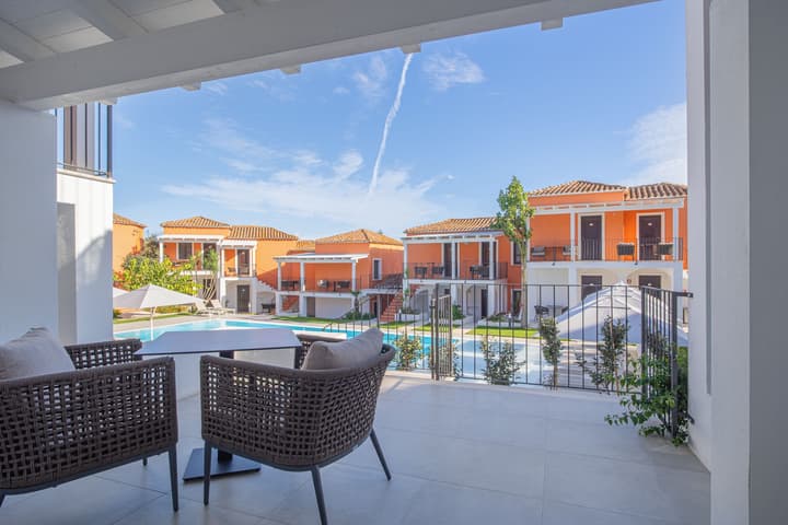 Felix Hotels - Galanias Hotel & Retreat