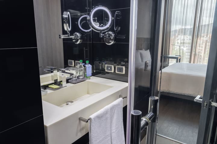 GHL BIOXURY HOTEL
