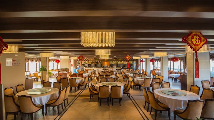 Huatian Chinagora Hotel