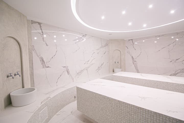 Acroterra Rosa Luxury Suites & Spa