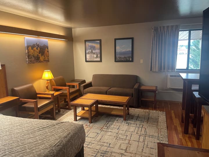 Rocker Inn