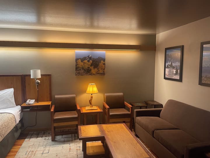 Rocker Inn