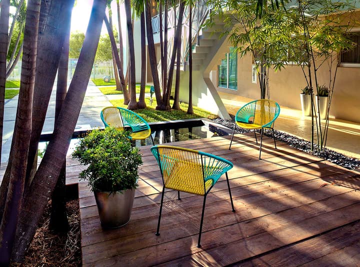 1818 Meridian House Apartments and Suites by Eskape Collection