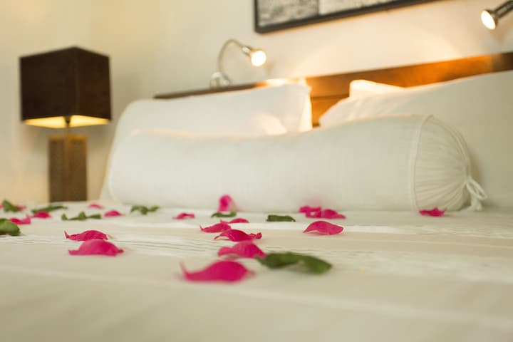 Esprit Libre Restaurant and Guest House
