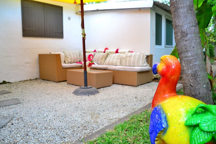 Esprit Libre Restaurant and Guest House