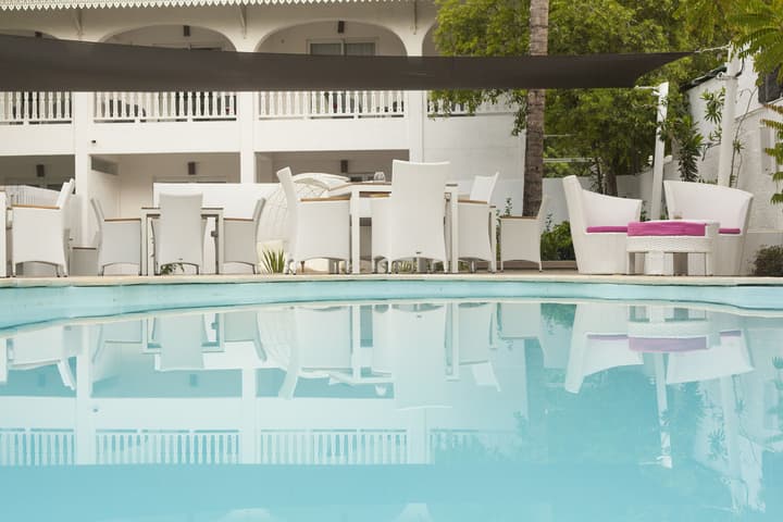 Esprit Libre Restaurant and Guest House