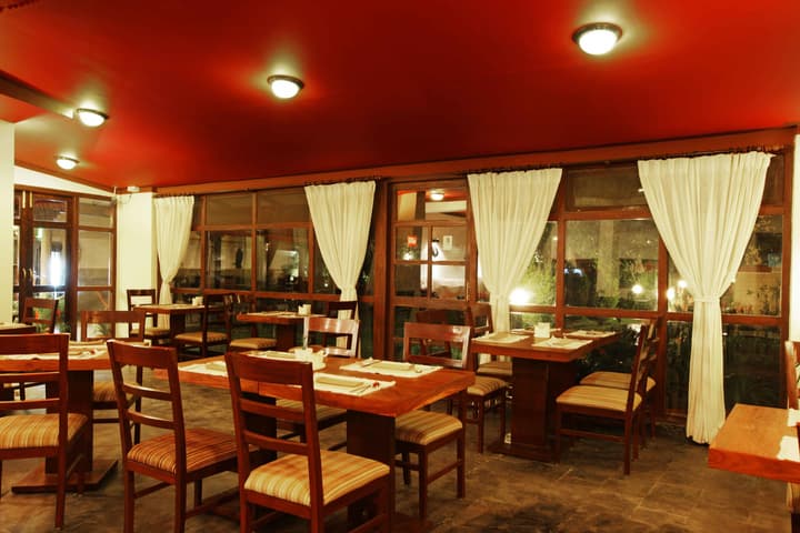 Shambaling Boutique Hotel