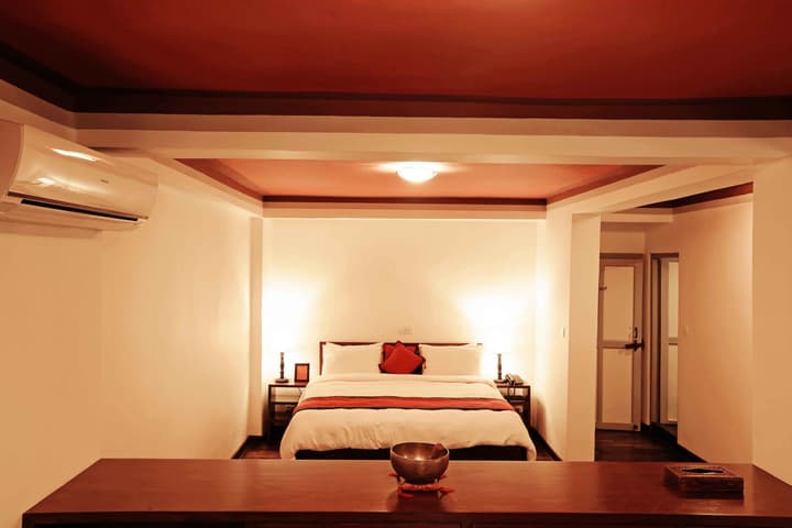 Shambaling Boutique Hotel