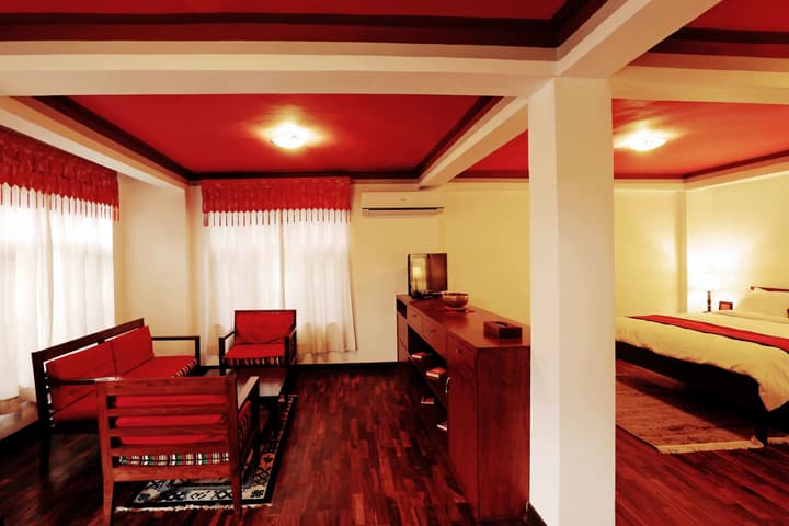 Shambaling Boutique Hotel