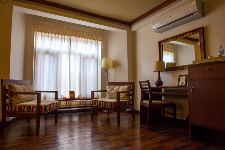 Shambaling Boutique Hotel