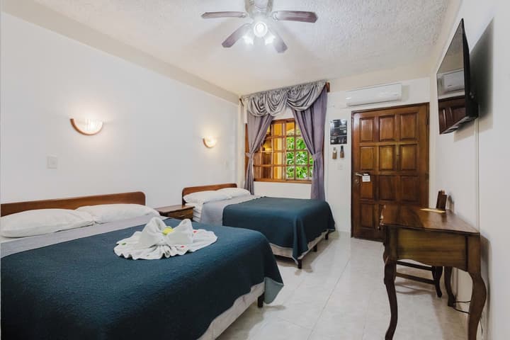 Hotel Las Tres Banderas