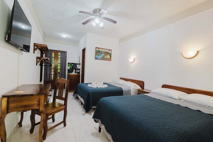 Hotel Las Tres Banderas