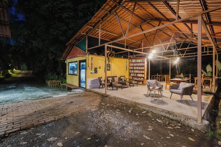 Hotel Las Tres Banderas