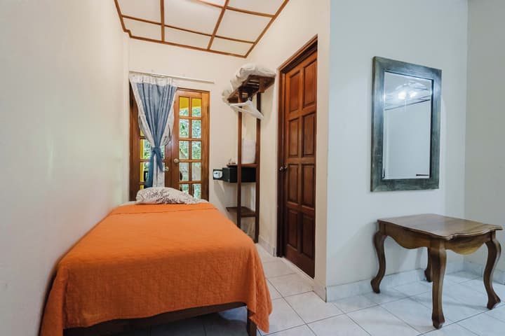 Hotel Las Tres Banderas